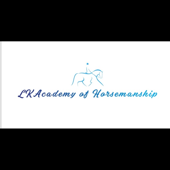 Meet your Posher, Loretta - Picture 2 of 4